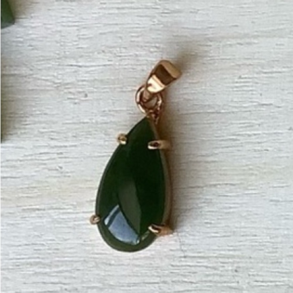NWOT teardrop Genuine B.C. Jade pendant charm
